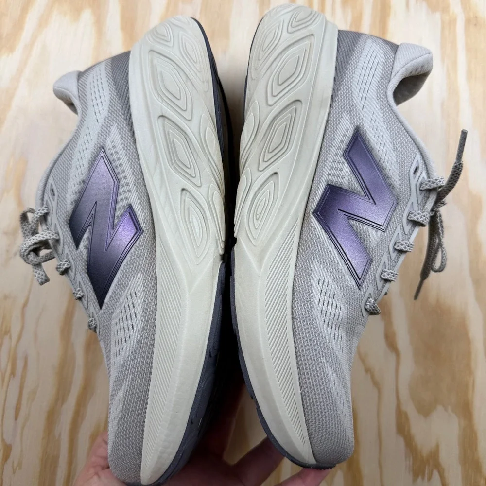 New Balance Fresh Foam X 880 v14 Grey Purple Running Shoes W88015A Womens 9.5